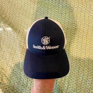 Smith & Wesson Trucker Cap 🧢
